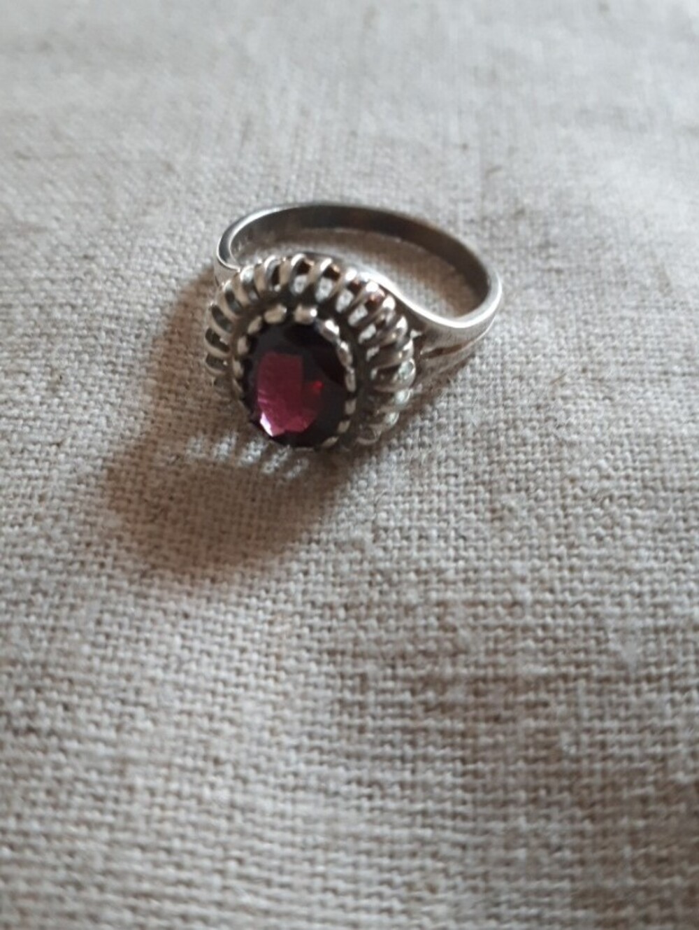 Vintage Garnet Textured Openwork Ring